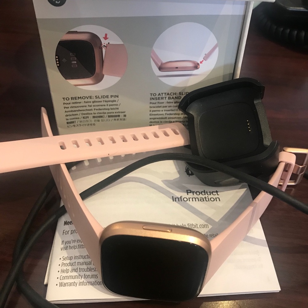 Fit Bit Versa 2
